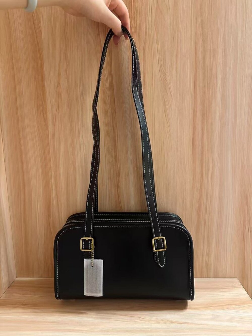 Vintage Coach Black Leather Shoulder Bag Double Strap Zip Closure